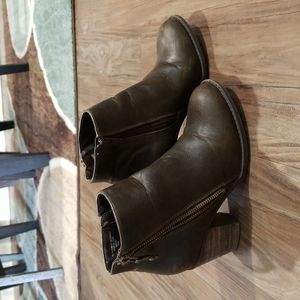 On sale🌺 diba  women's bootie